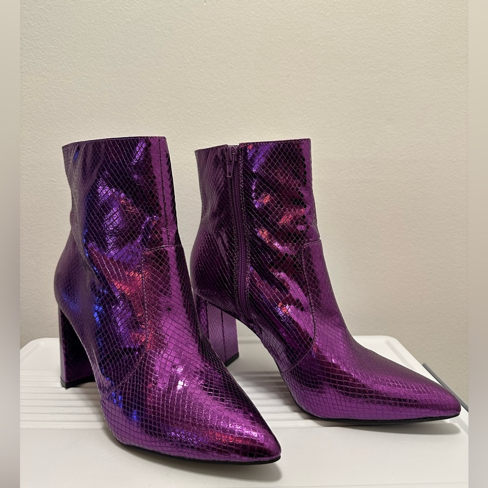INC International Concepts Anila Purple Snake Block Boots -9-1/2M